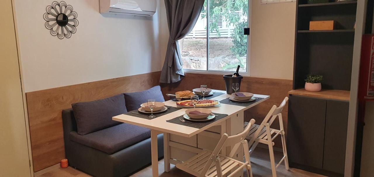 Mobile Home Cicibela 비오그라드나모루 외부 사진