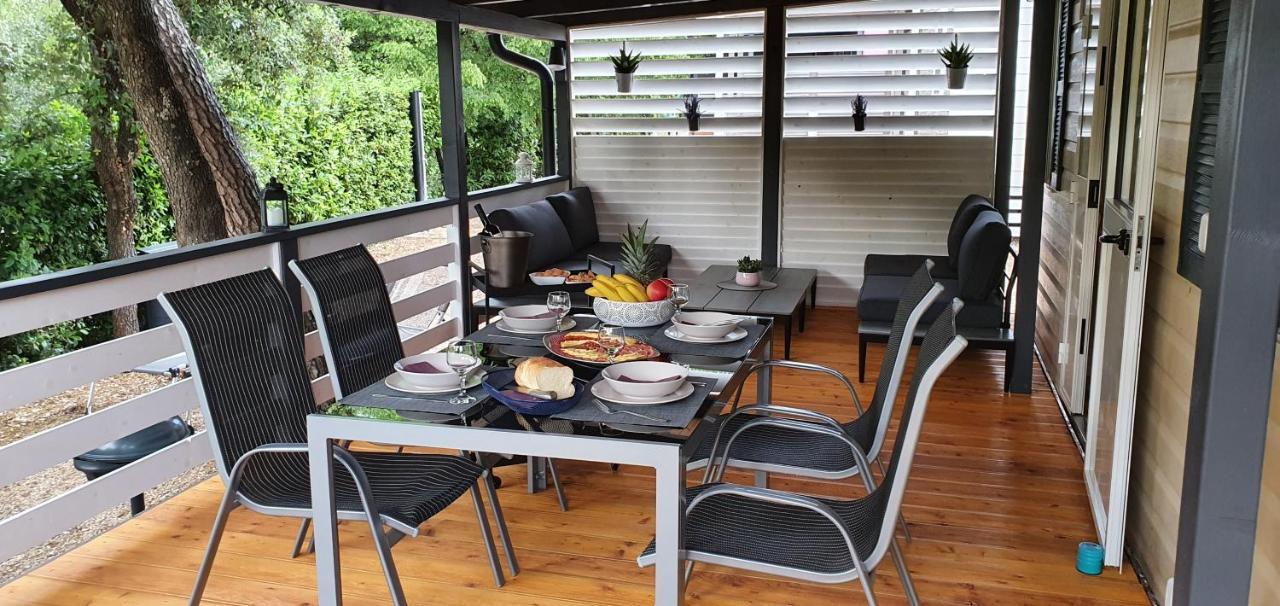 Mobile Home Cicibela 비오그라드나모루 외부 사진