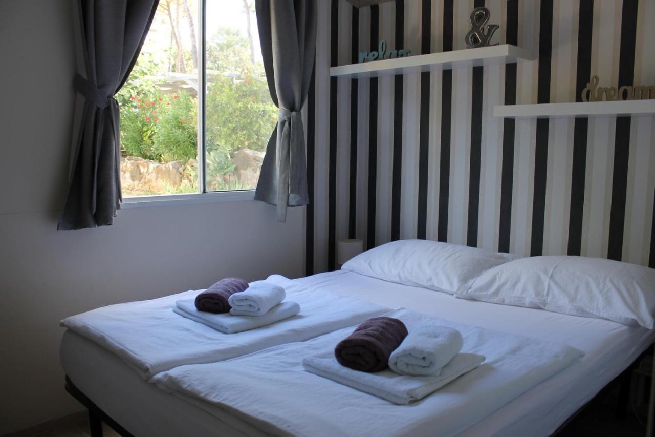 Mobile Home Cicibela 비오그라드나모루 외부 사진