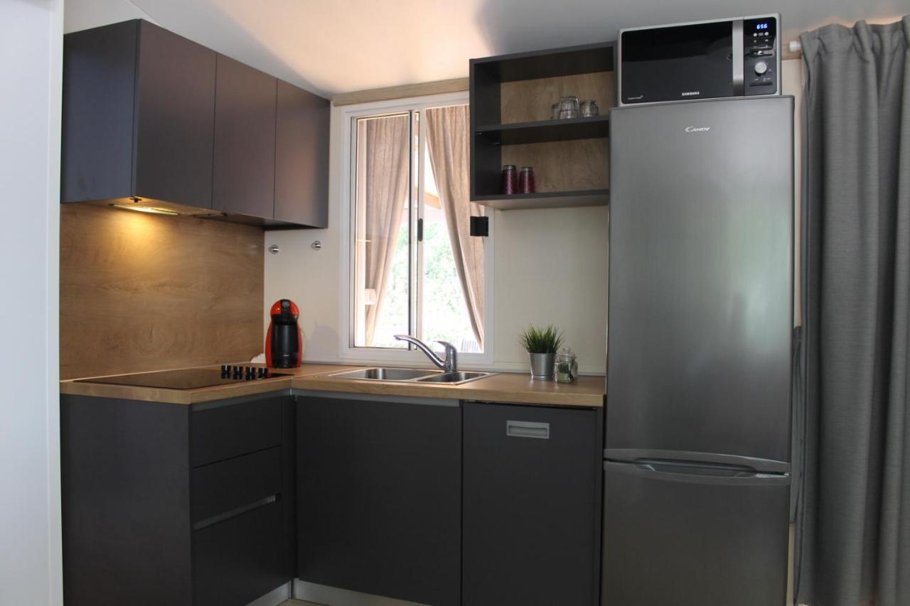 Mobile Home Cicibela 비오그라드나모루 외부 사진